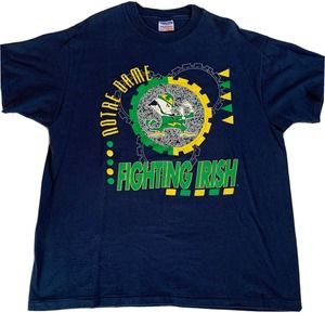 Vintage Men’s Notre Dame Fighting Irish T-Shirt
